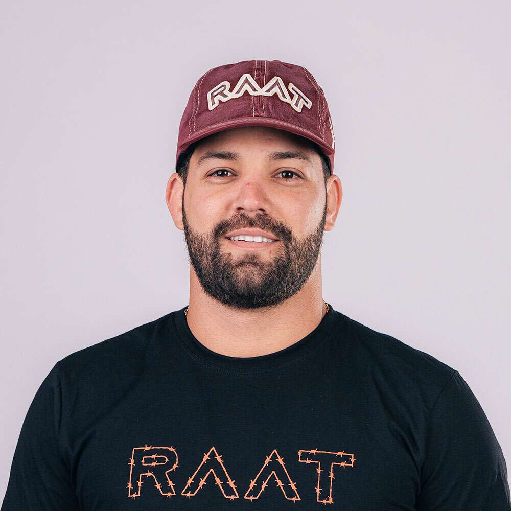 Boné RAAT Tecido vinho - Imagem 3