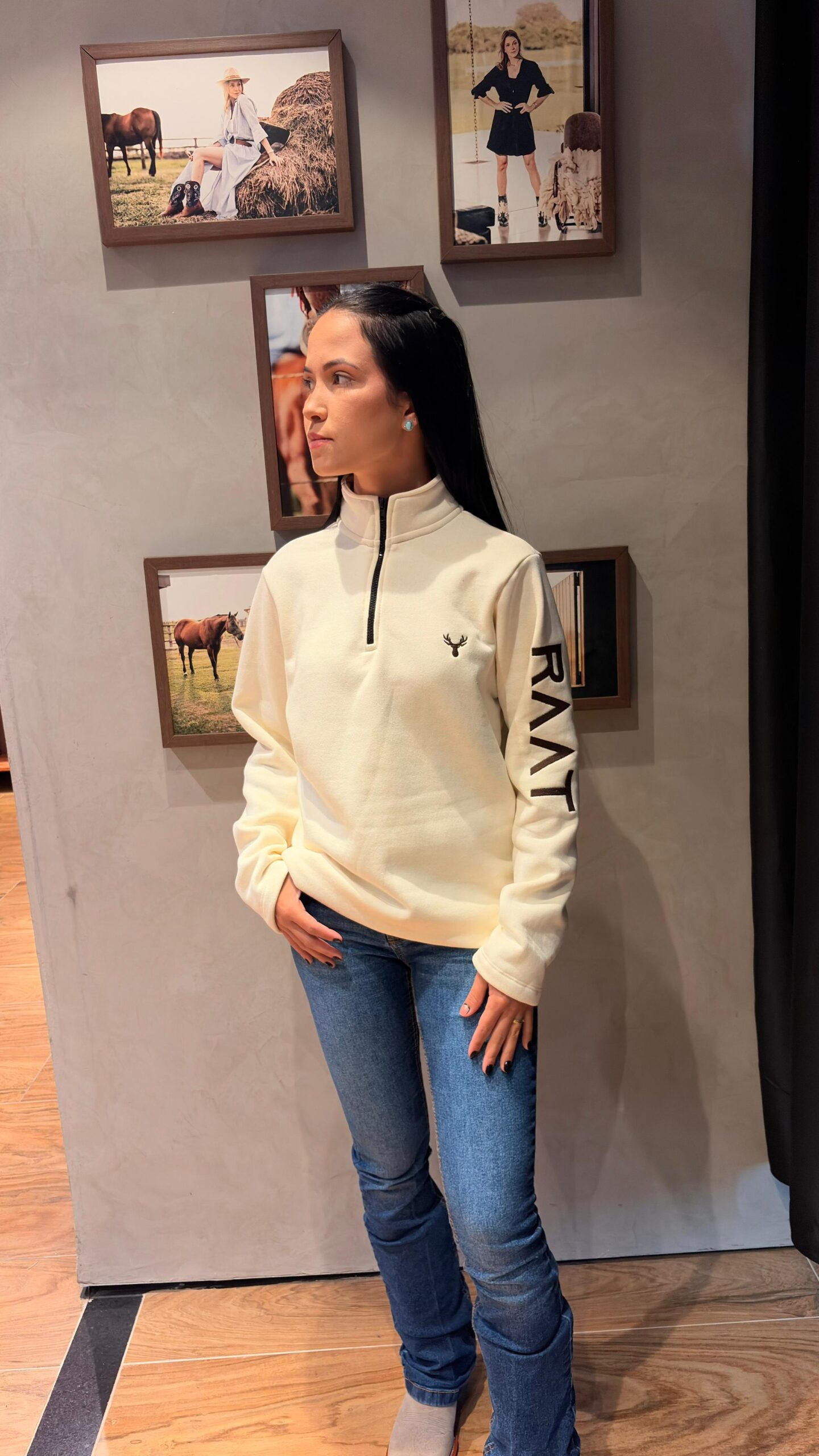 Casaco Feminino Off-White RAAT