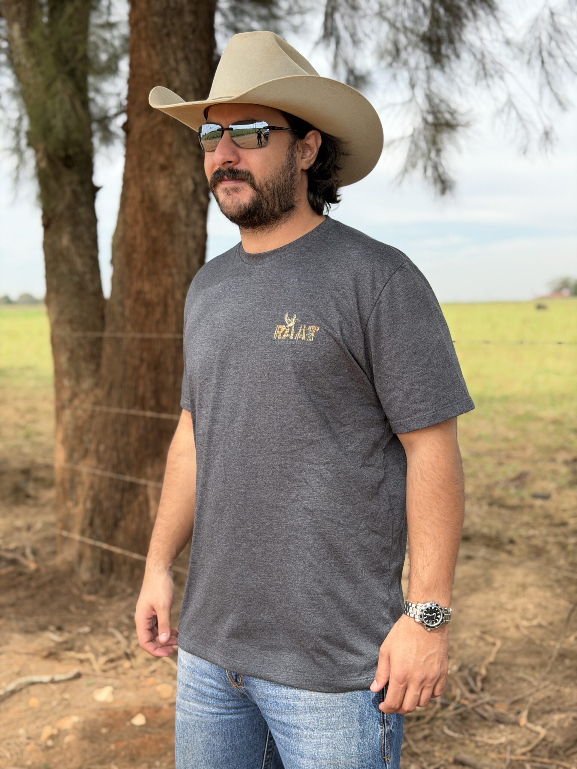 Camiseta cinza RAAT OUTDOOR