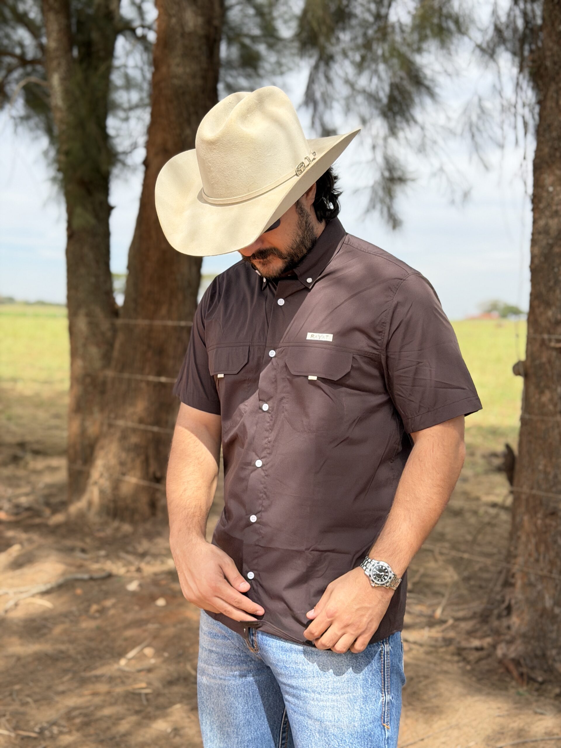 CAMISA MADE IN ARENA Curta lisa Marrom - Imagem 2