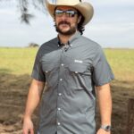 CAMISA MADE IN ARENA Curta lisa Verde Militar